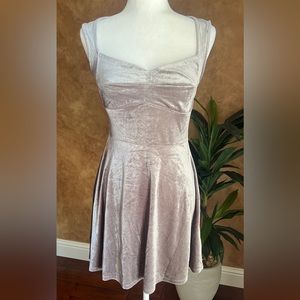Forever 21 Womens Dress Fit Flare Mini Gray Pullon Velvet size Large